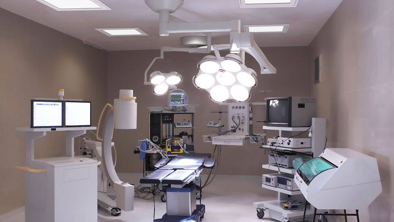 Operating room illuminated by HSTL luminaires from Nightingale